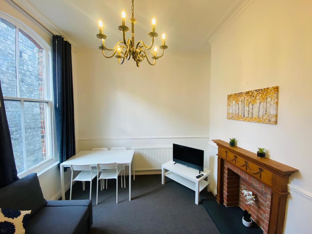 Appartamento Monkbar View York Esterno foto