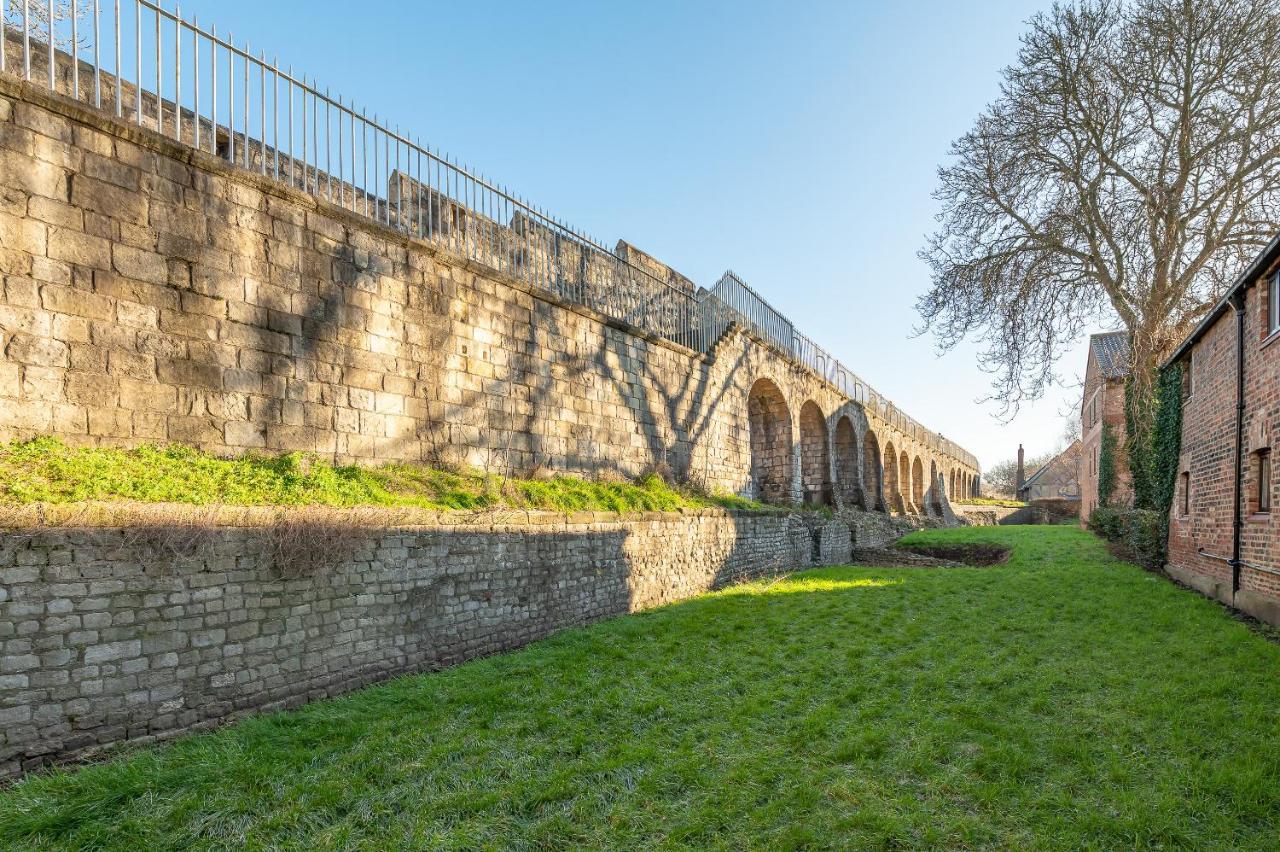 Appartamento Monkbar View York Esterno foto